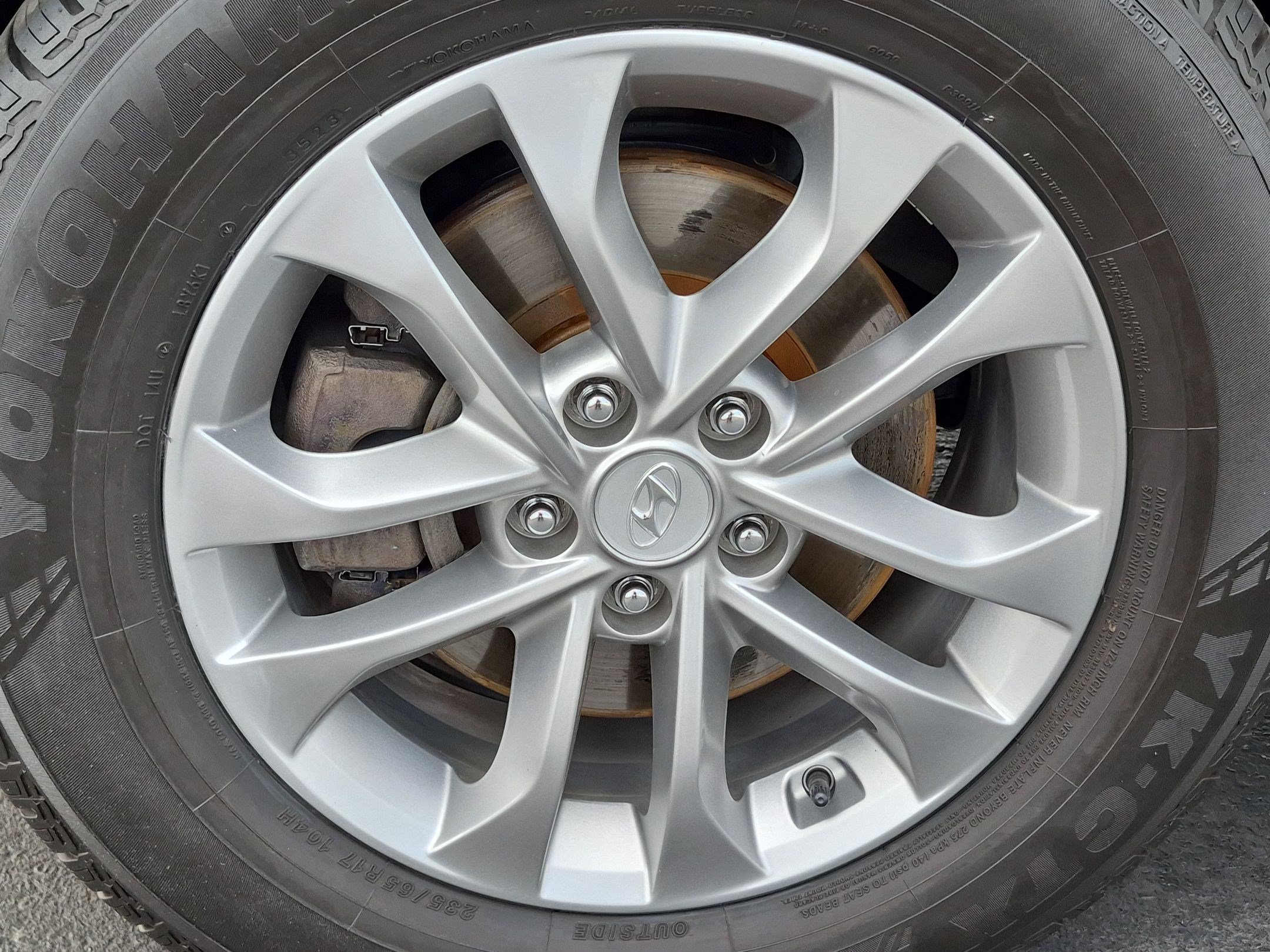 Used 2020 Hyundai Santa Fe SEL FWD image 13
