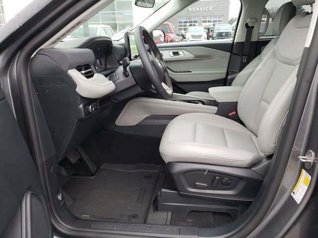 New 2025 Ford Explorer Active w/ Active Comfort Package image 17