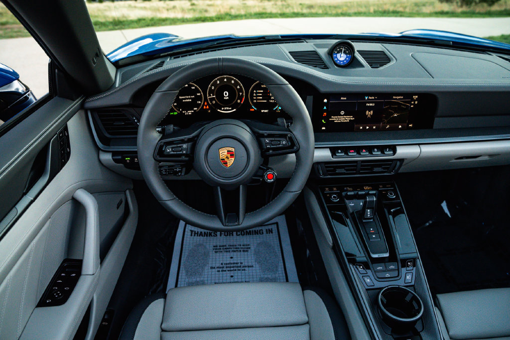 New 2026 Porsche 911 Carrera RWD image 8