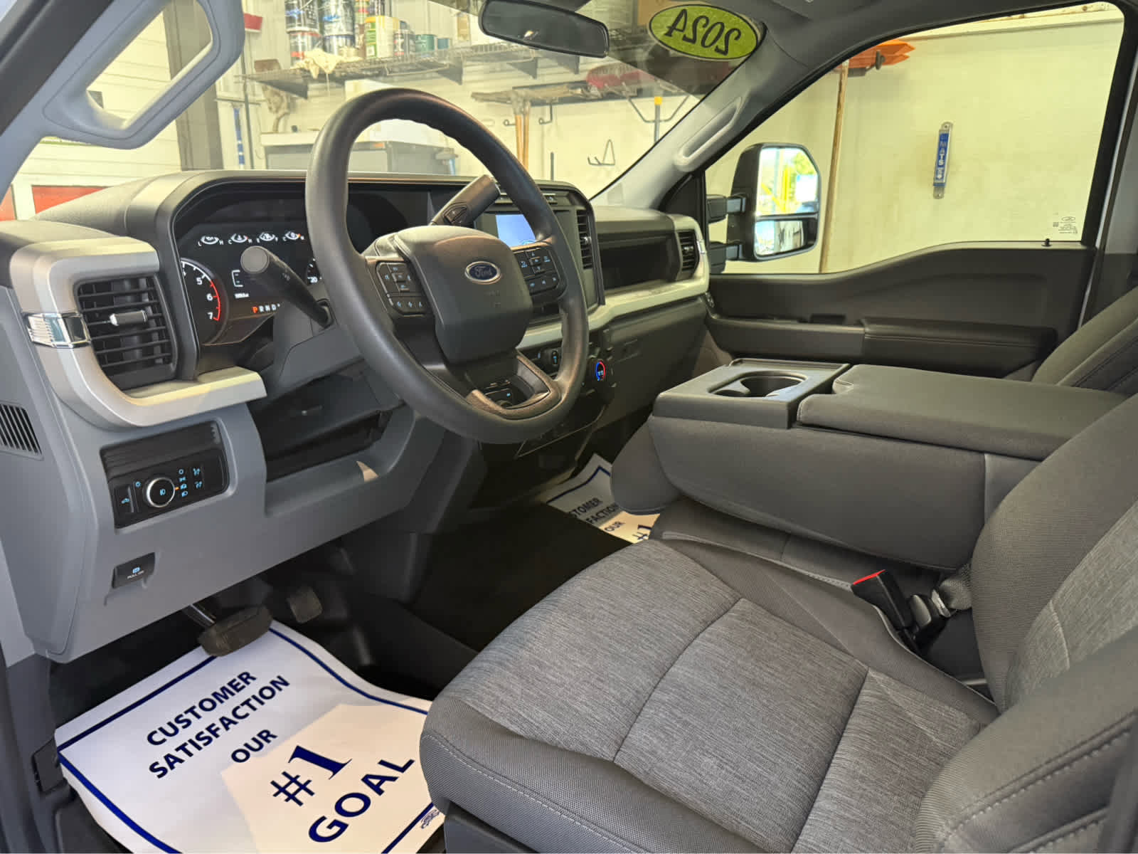 Used 2024 Ford F350 XL w/ STX Appearance Package AWD/4WD image 10