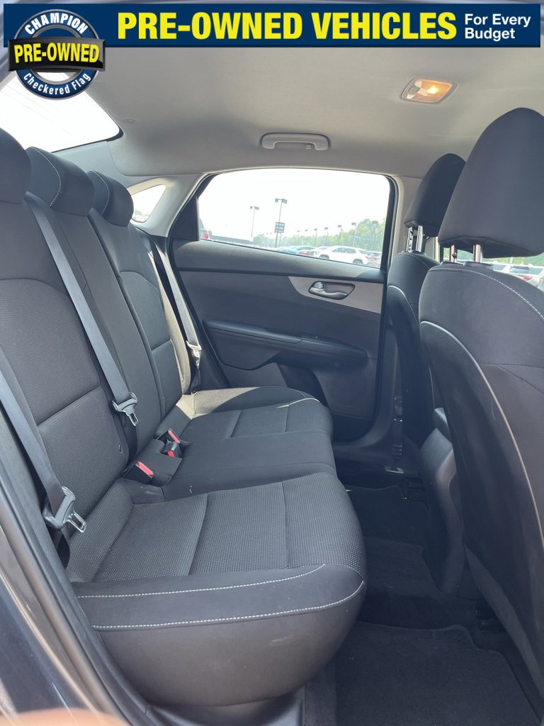 Used 2021 Kia Forte LXS image 28