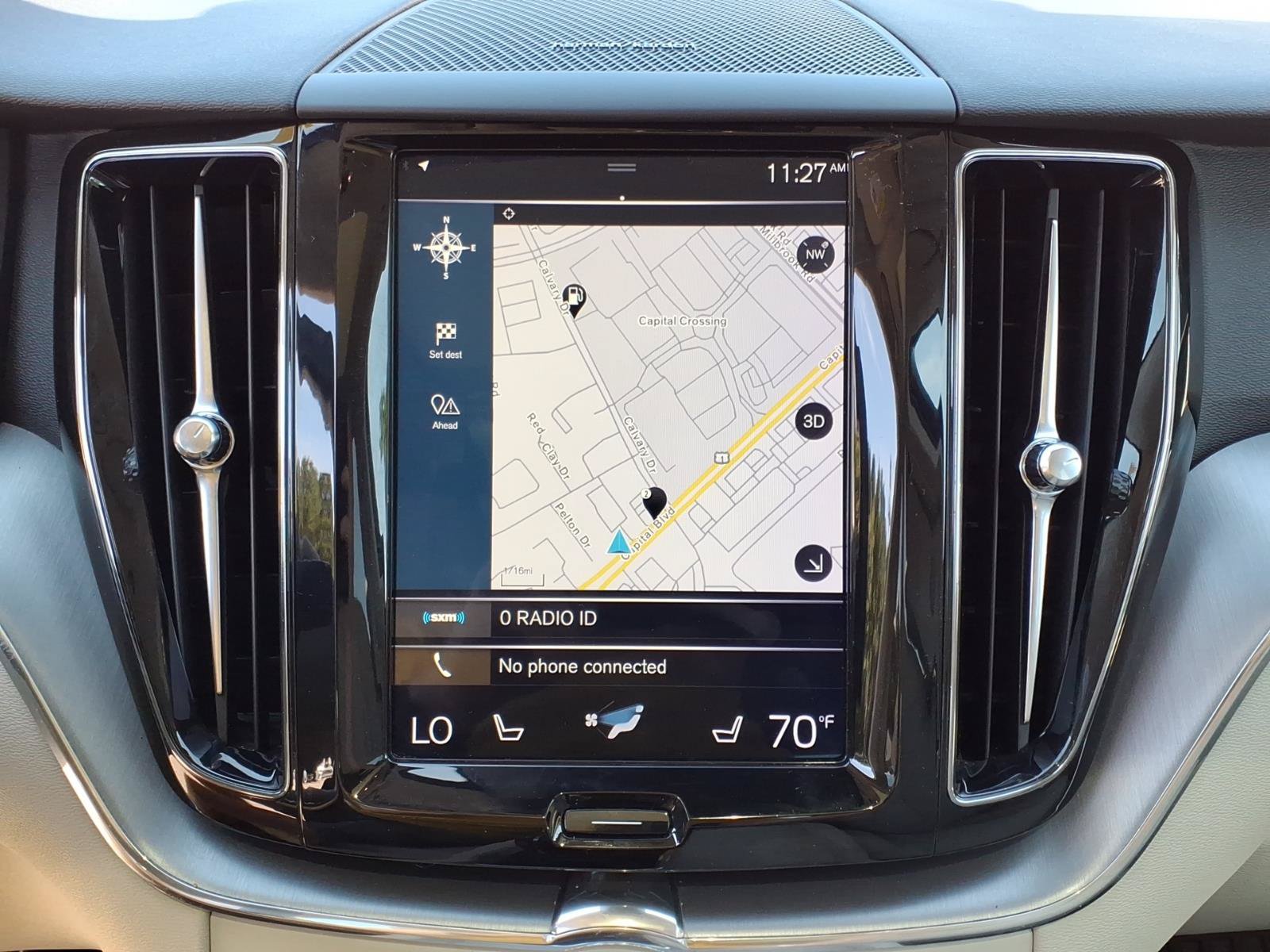 Used 2020 Volvo XC60 T5 Momentum FWD image 10