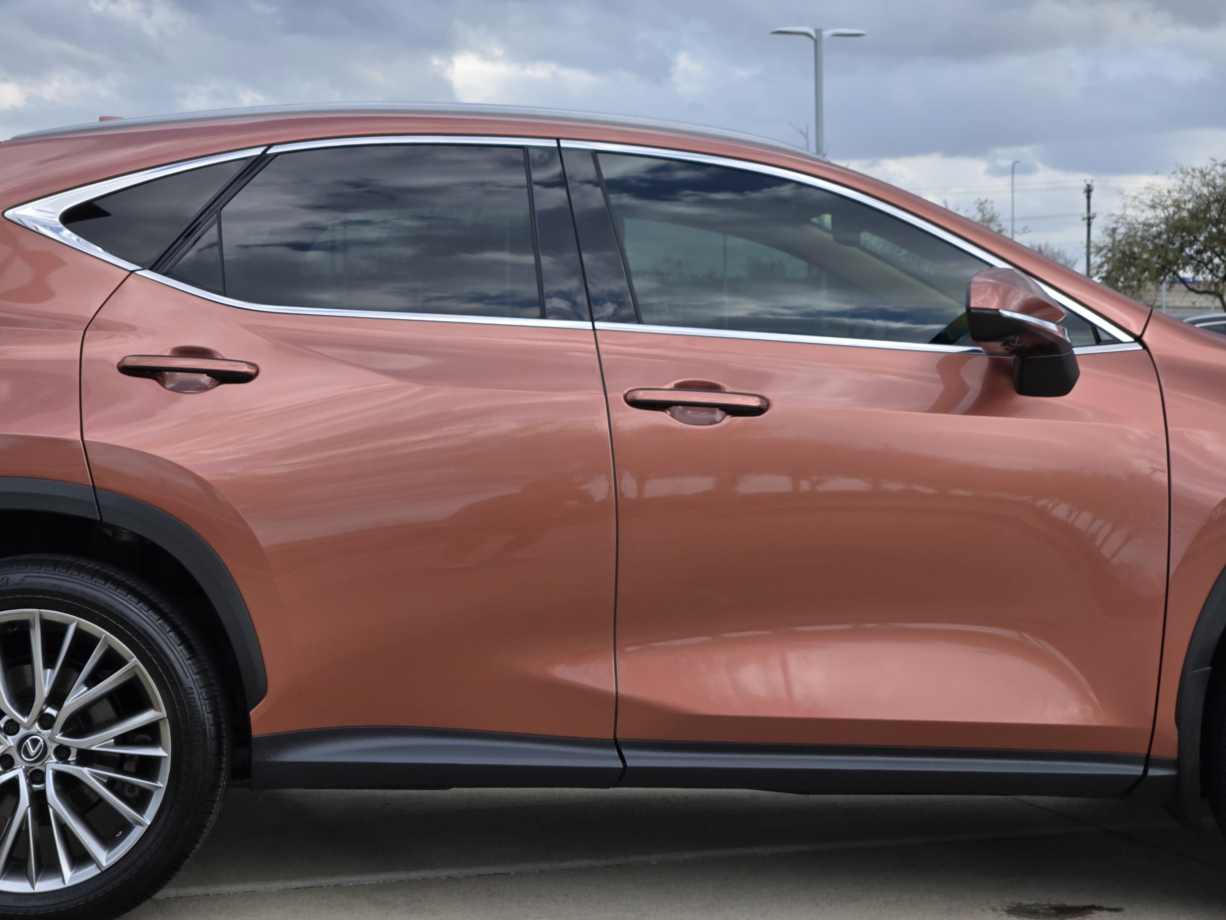Used 2025 Lexus NX 350 AWD w/ Premium Package image 8