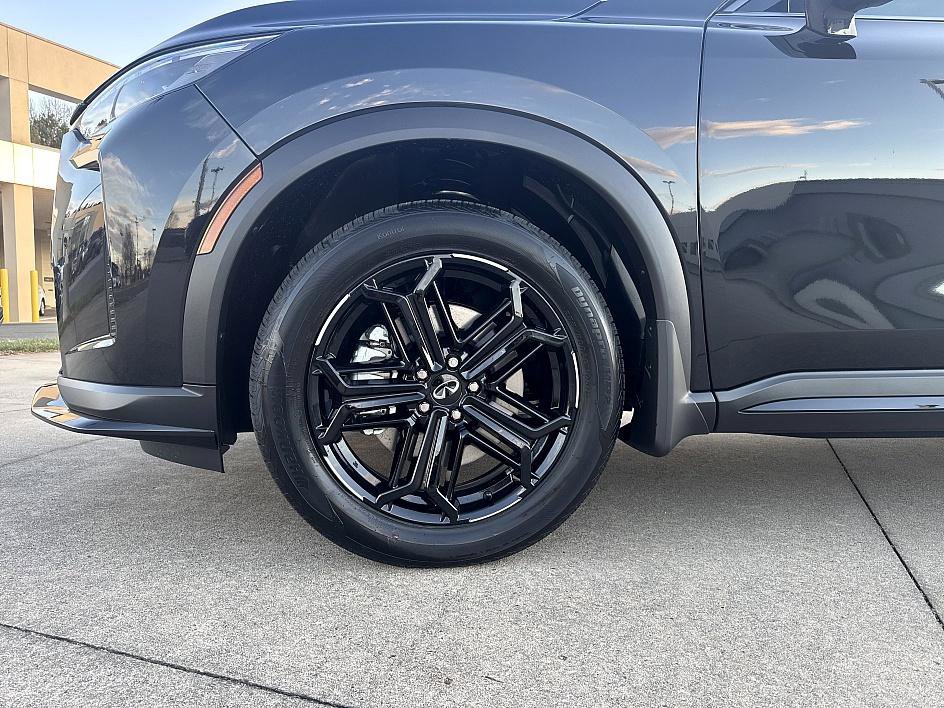 New 2026 INFINITI QX60 Sport image 17