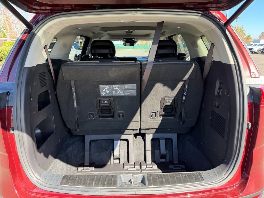 Used 2024 Kia Carnival SX Prestige FWD image 11