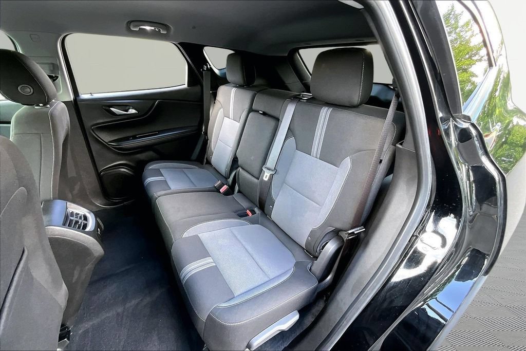Used 2024 Chevrolet Blazer LT w/ Midnight/Sport Edition AWD/4WD image 19