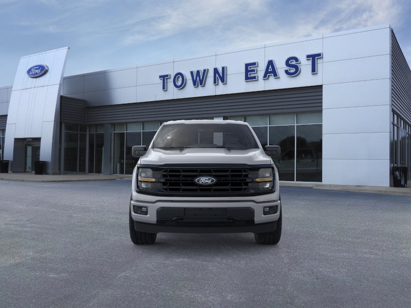 New 2026 Ford F150 XLT w/ XLT Black Appearance Package RWD image 30