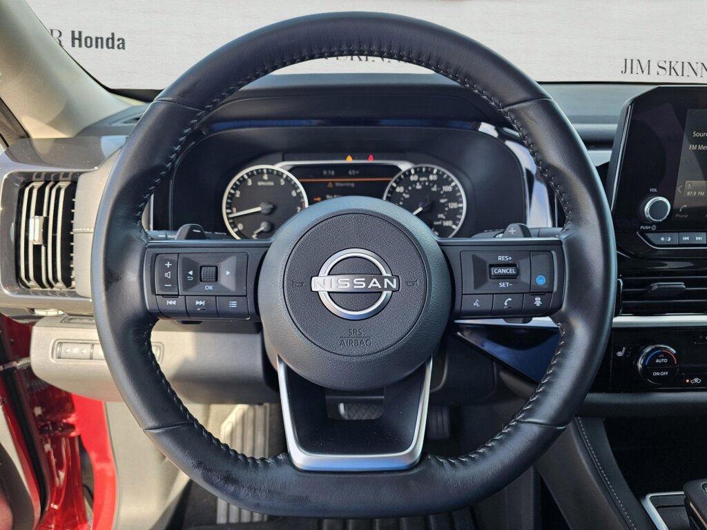 Used 2024 Nissan Pathfinder SV w/ Black Appearance Package image 20