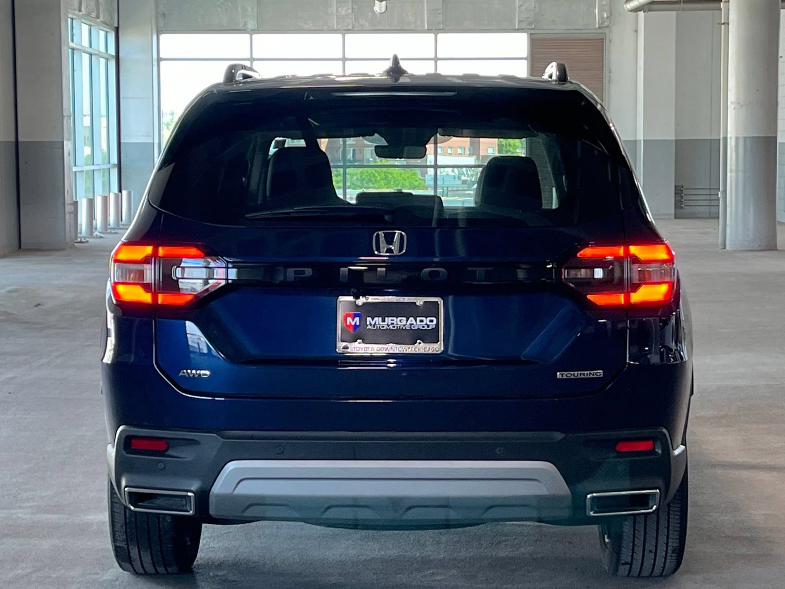 Used 2024 Honda Pilot Touring image 9
