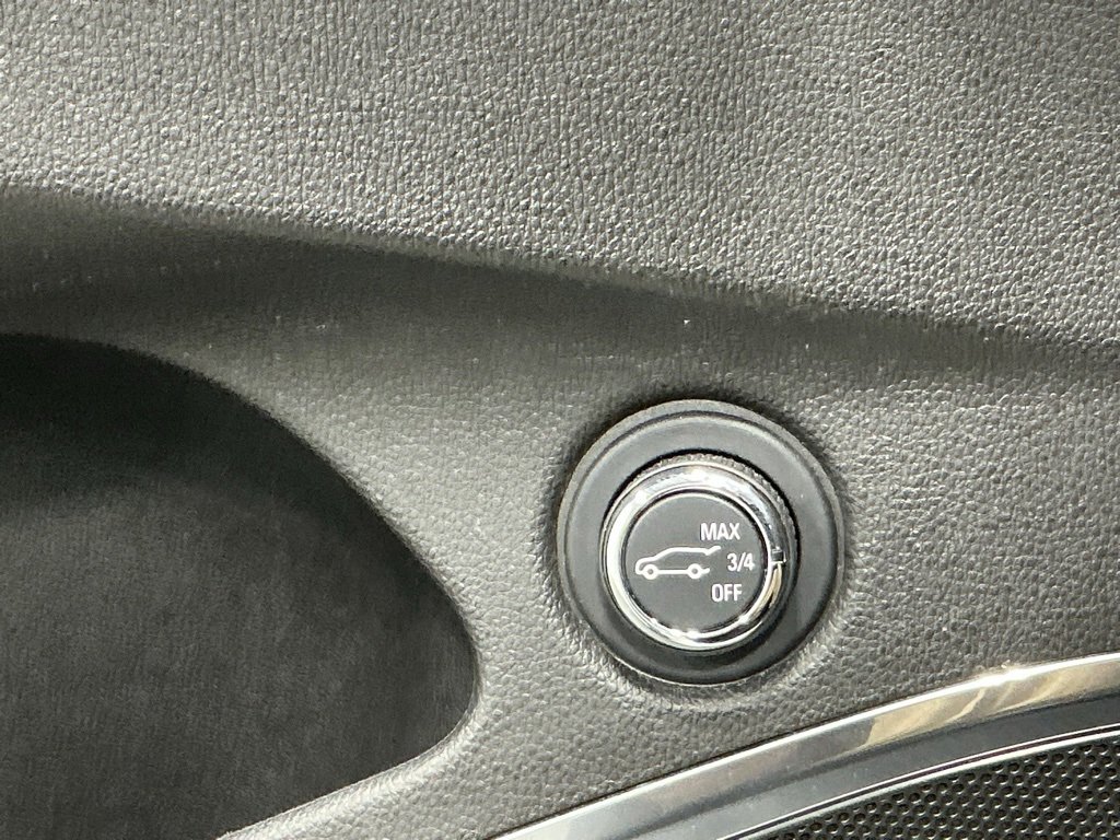 Used 2021 Buick Enclave Avenir w/ Avenir Technology Package image 15