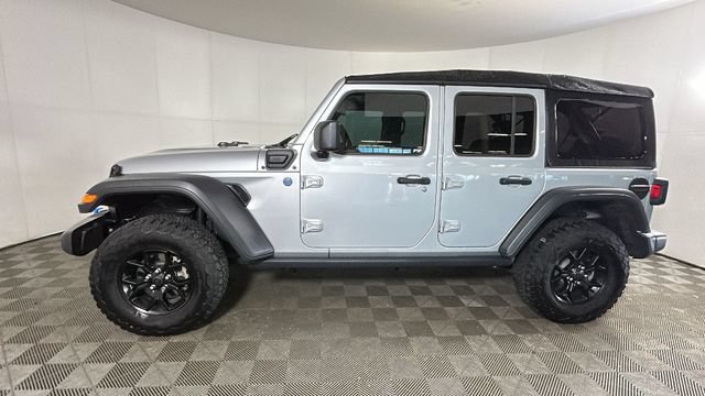 Used 2024 Jeep Wrangler Unlimited AWD/4WD image 6