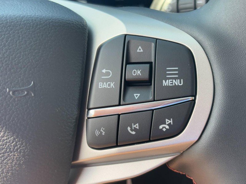 New 2025 Ford Explorer Active image 14
