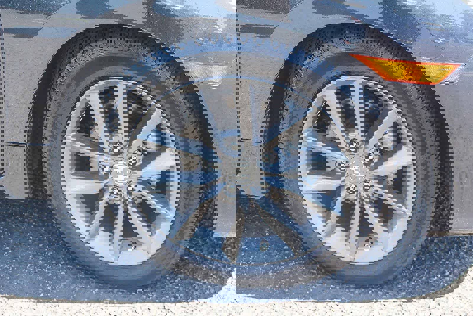 Used 2019 Honda Civic EX-L image 12