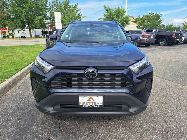 Used 2025 Toyota RAV4 XLE AWD/4WD image 3