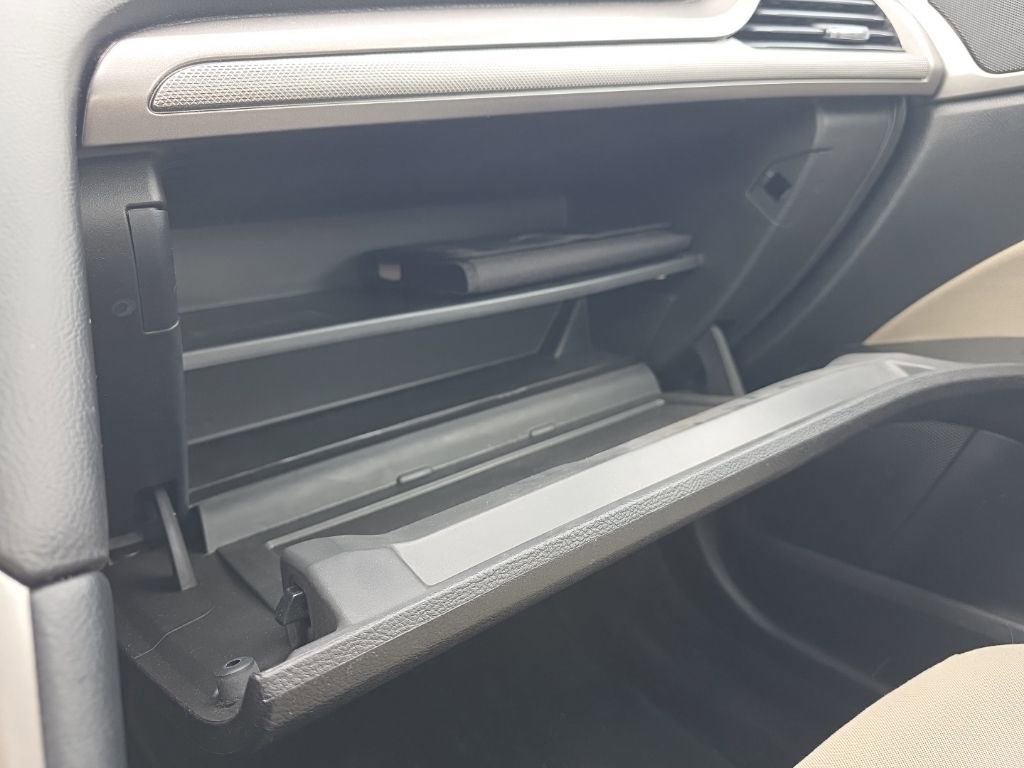 Used 2017 Ford Fusion S image 26