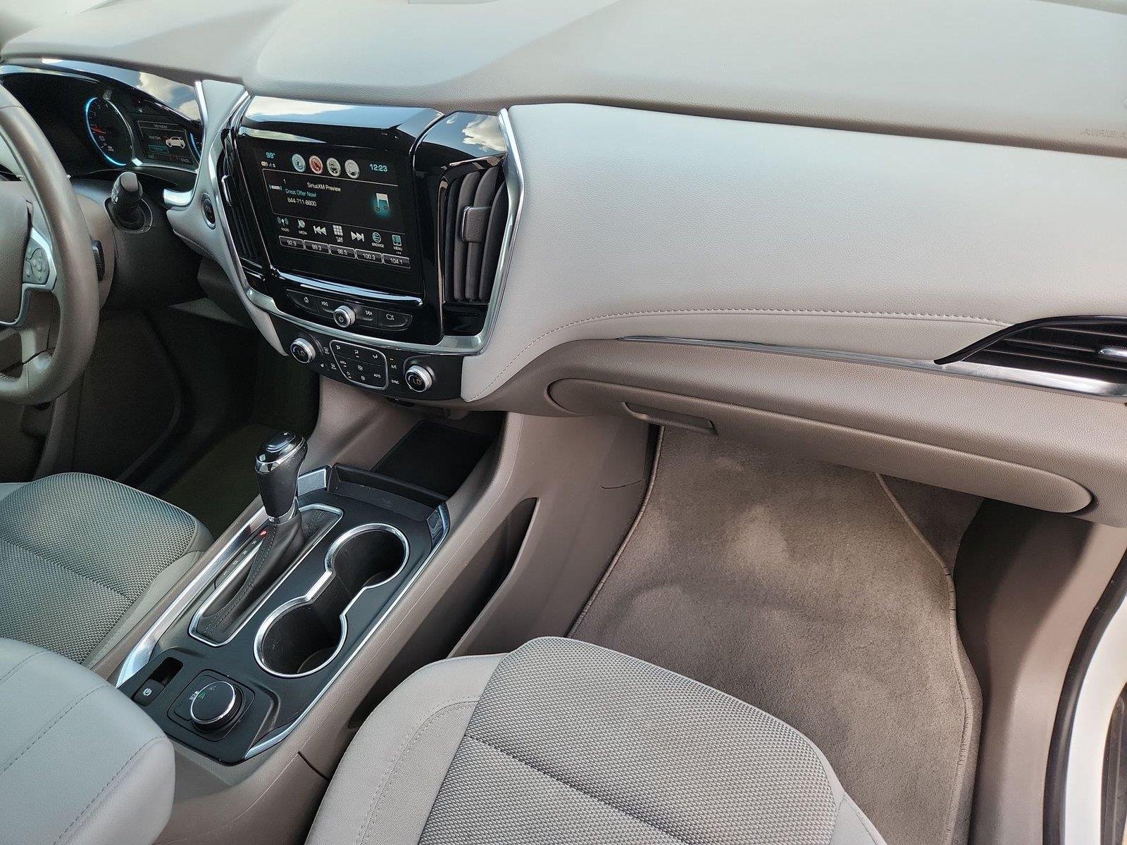 Certified 2019 Chevrolet Traverse LT FWD image 27