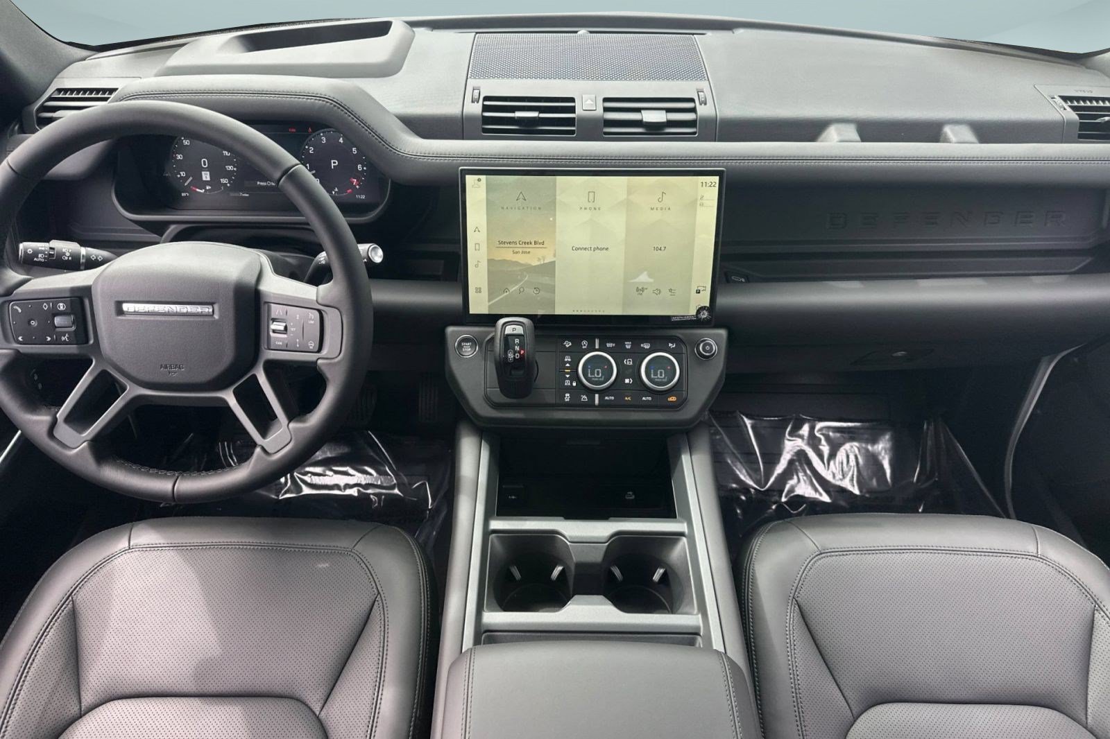 New 2026 Land Rover Defender 110 X-Dynamic SE AWD/4WD image 15