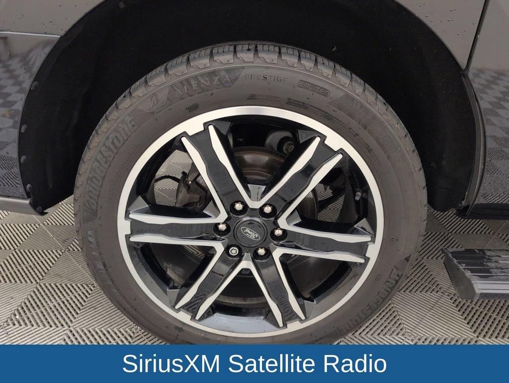 Used 2021 Ford Expedition Max Limited RWD image 19
