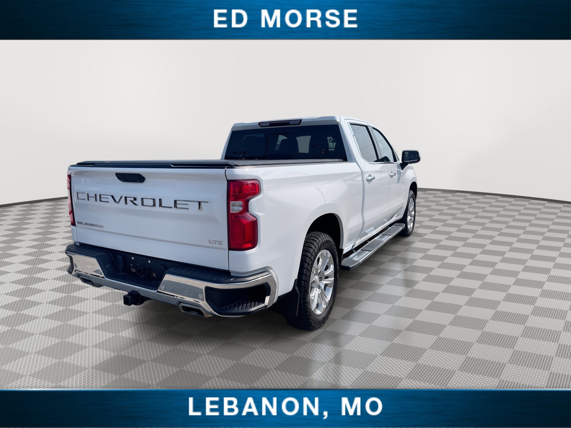 Used 2023 Chevrolet Silverado 1500 LTZ w/ LTZ Convenience Package II AWD/4WD image 8