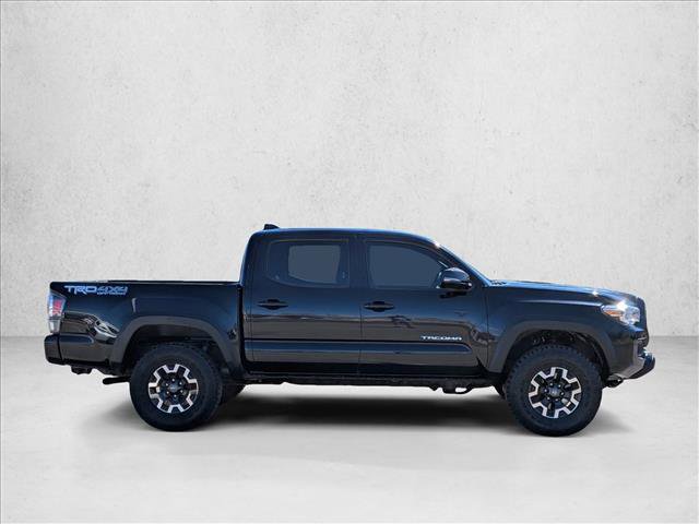 Used 2022 Toyota Tacoma TRD Off-Road w/ Technology Package image 4