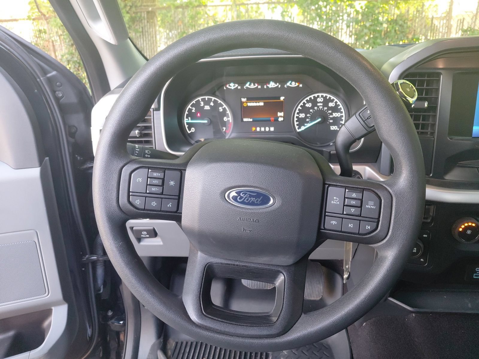 Used 2022 Ford F150 XLT w/ Bed Utility Package AWD/4WD image 4