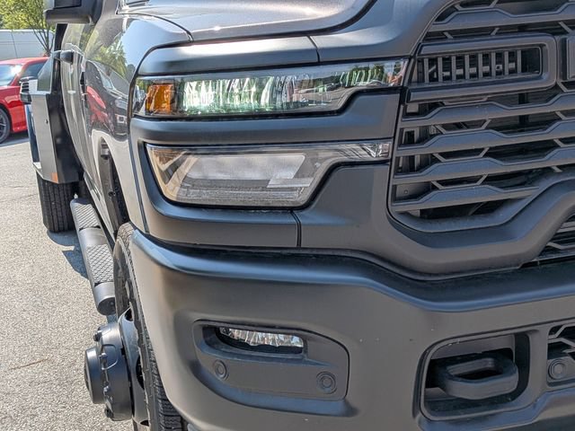 New 2026 RAM 3500 Tradesman AWD/4WD image 23