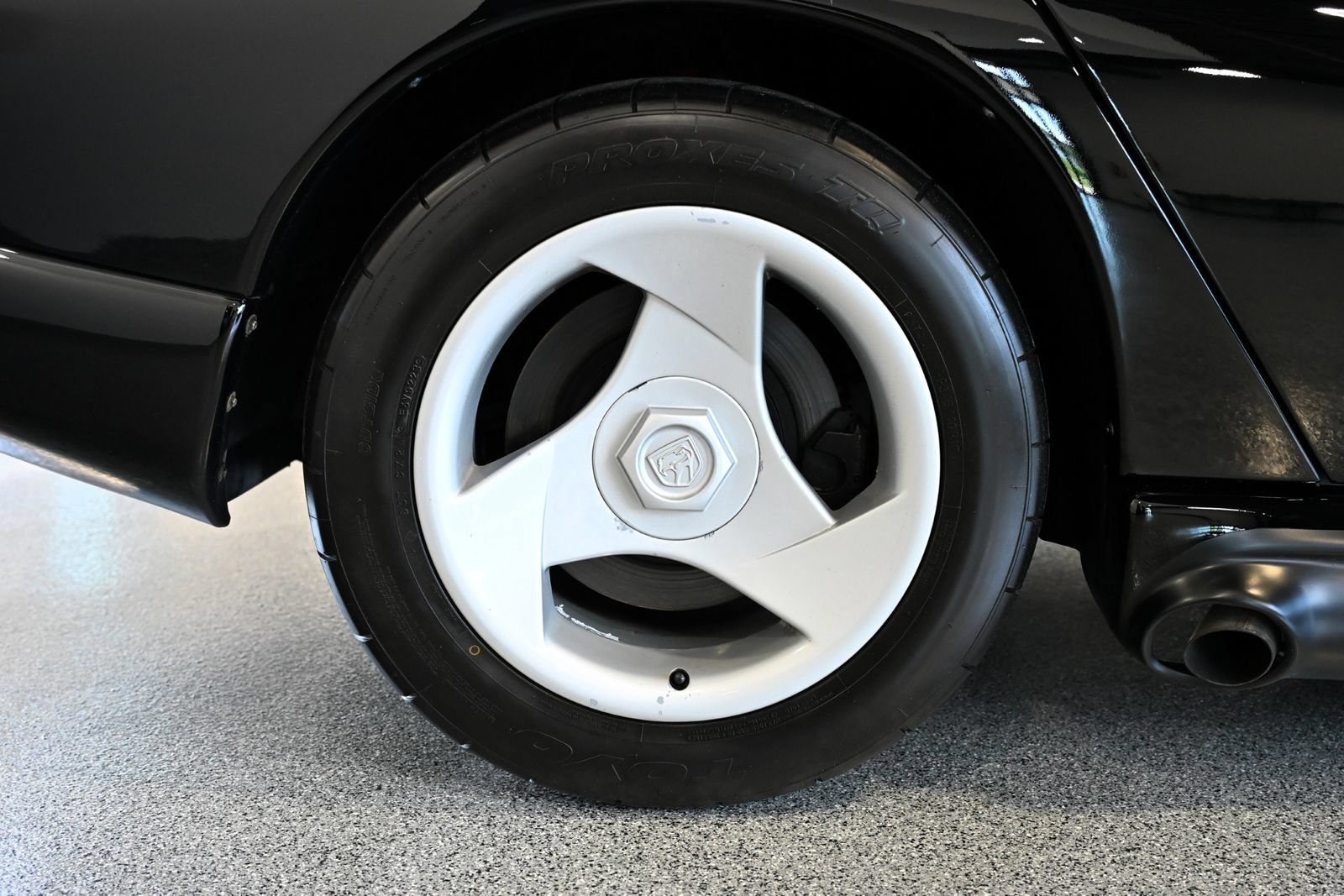 Used 1994 Dodge Viper RT/10 RWD image 19