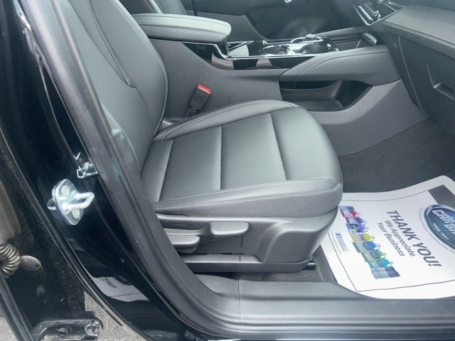 Used 2025 Buick Envision Preferred image 28