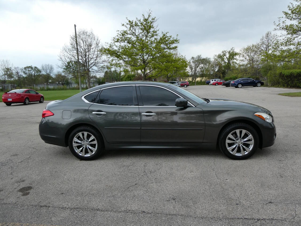 Used 2012 INFINITI M37 x w/ Premium Pkg AWD/4WD image 4