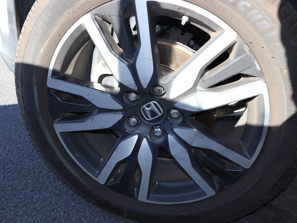 Used 2020 Honda Pilot Touring image 18