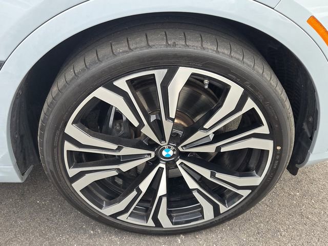 Certified 2024 BMW X7 M60i w/ M Sport Professional Package AWD/4WD image 8