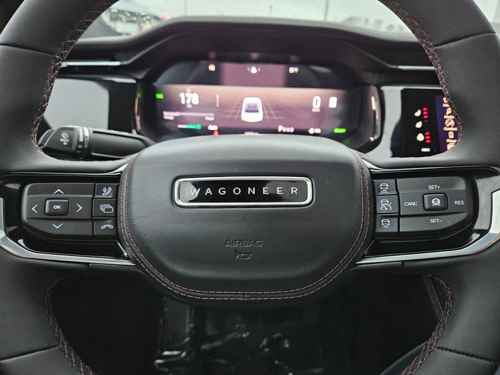 Used 2024 Jeep Wagoneer Launch Edition image 27