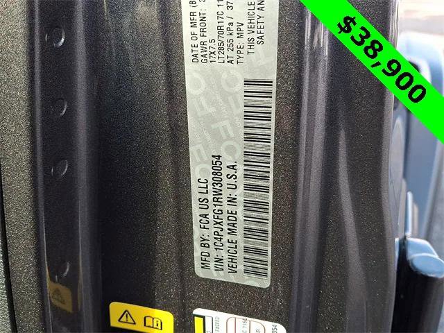 Certified 2024 Jeep Wrangler Unlimited Rubicon image 29