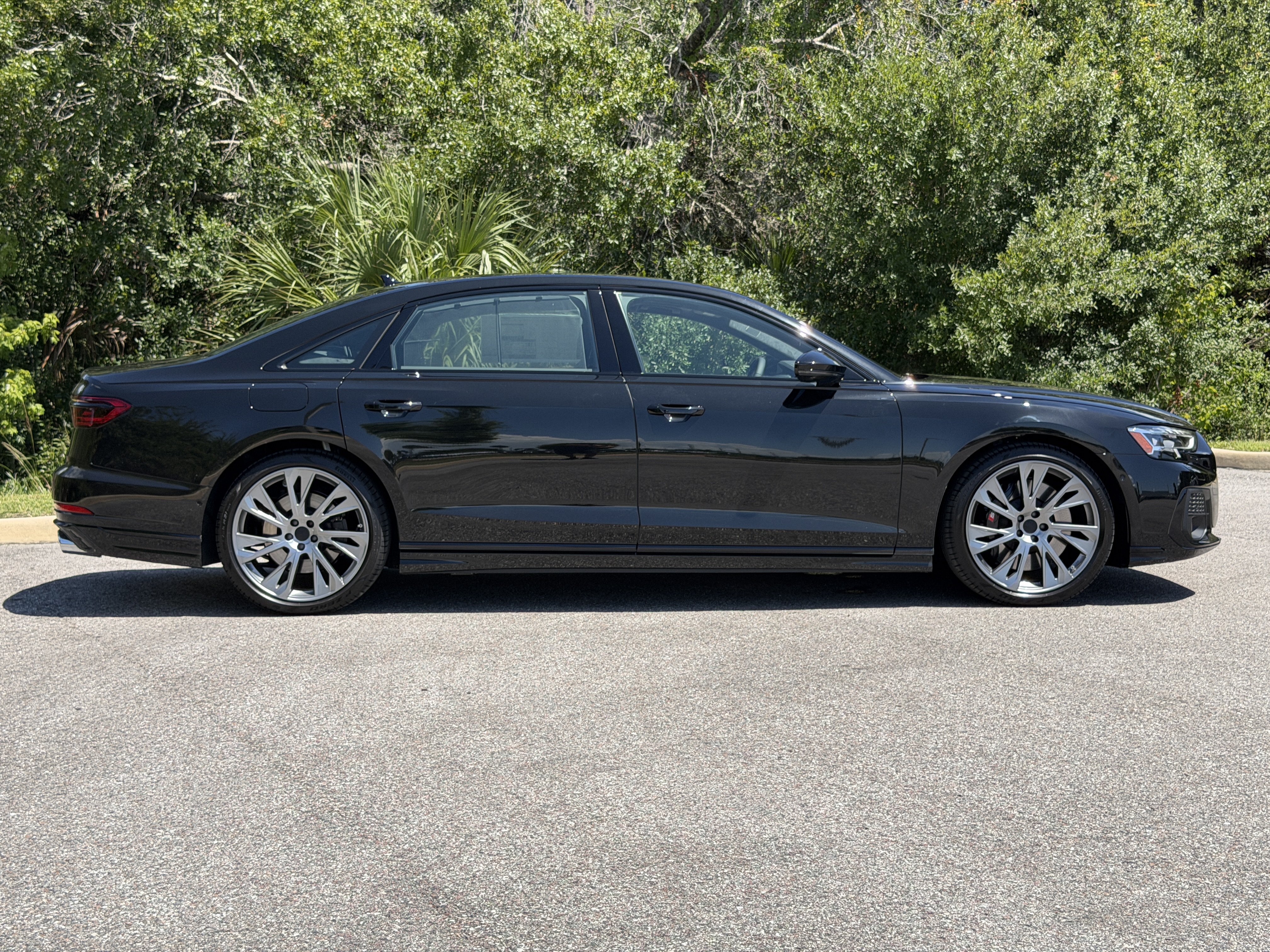 New 2027 Audi S8 AWD/4WD image 2
