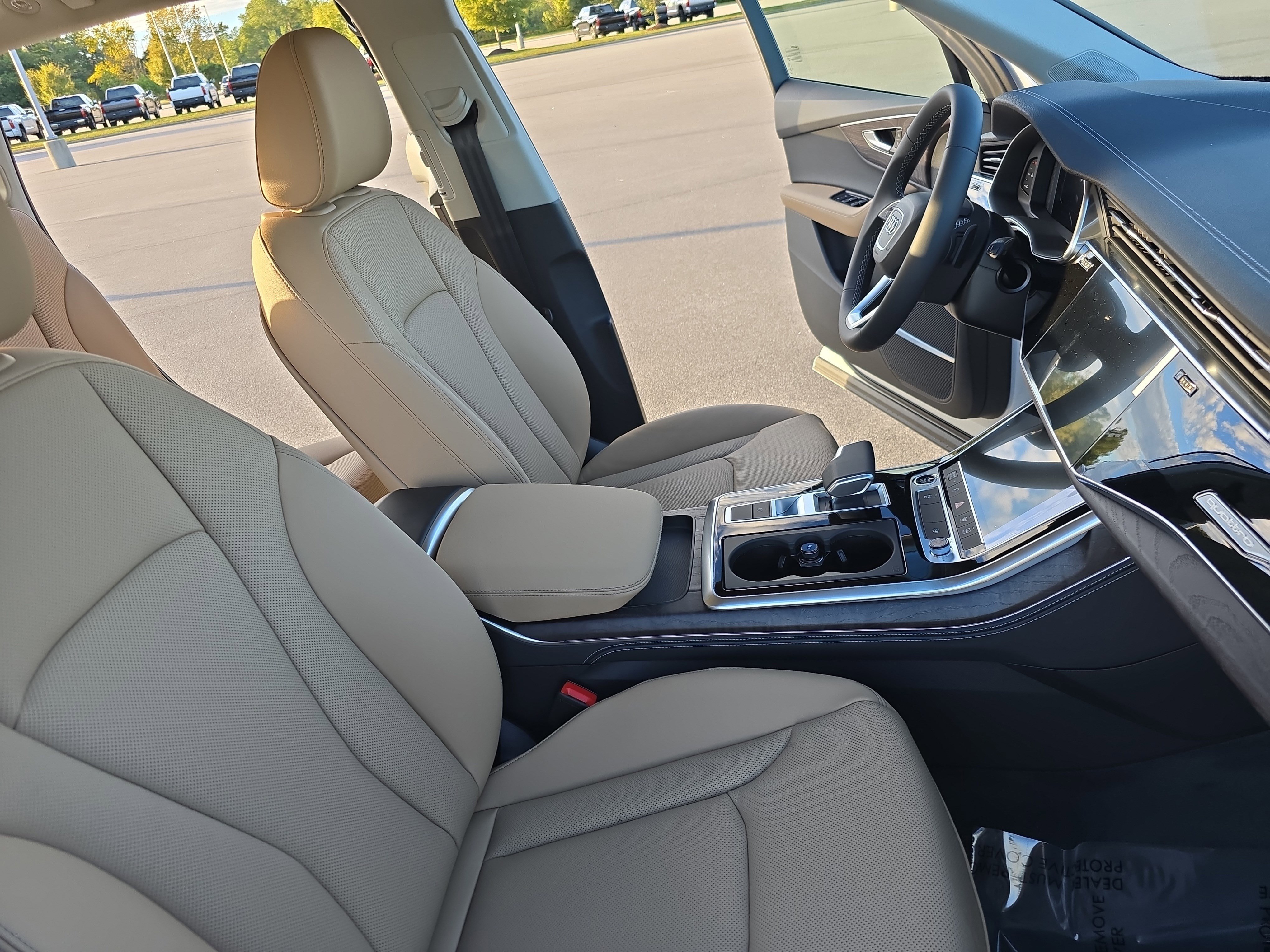 New 2026 Audi Q7 2.0T Premium Plus image 10