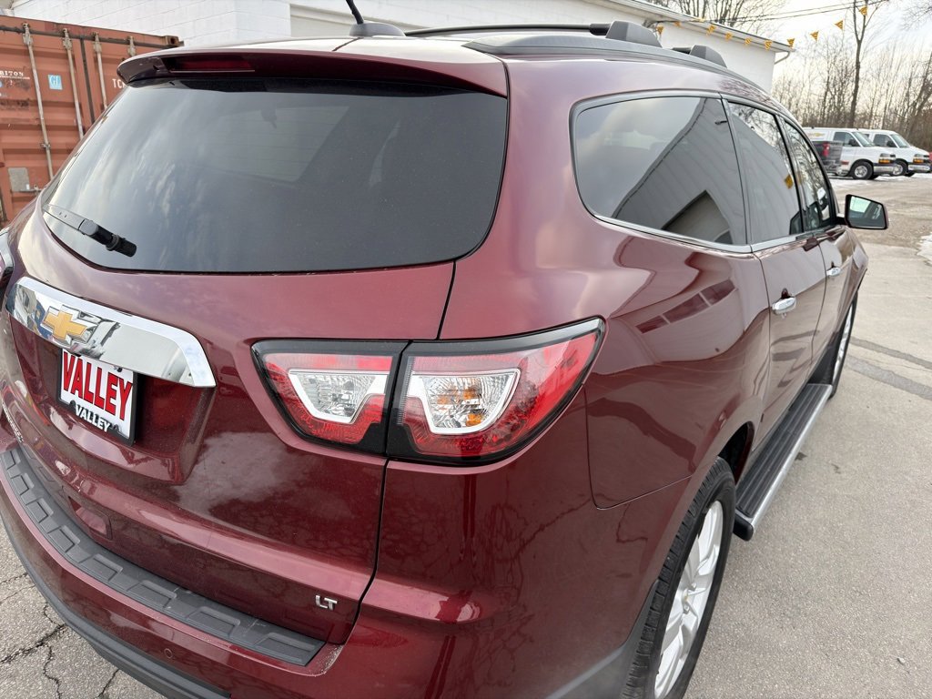 Used 2017 Chevrolet Traverse LT w/ Style and Technology Package image 52