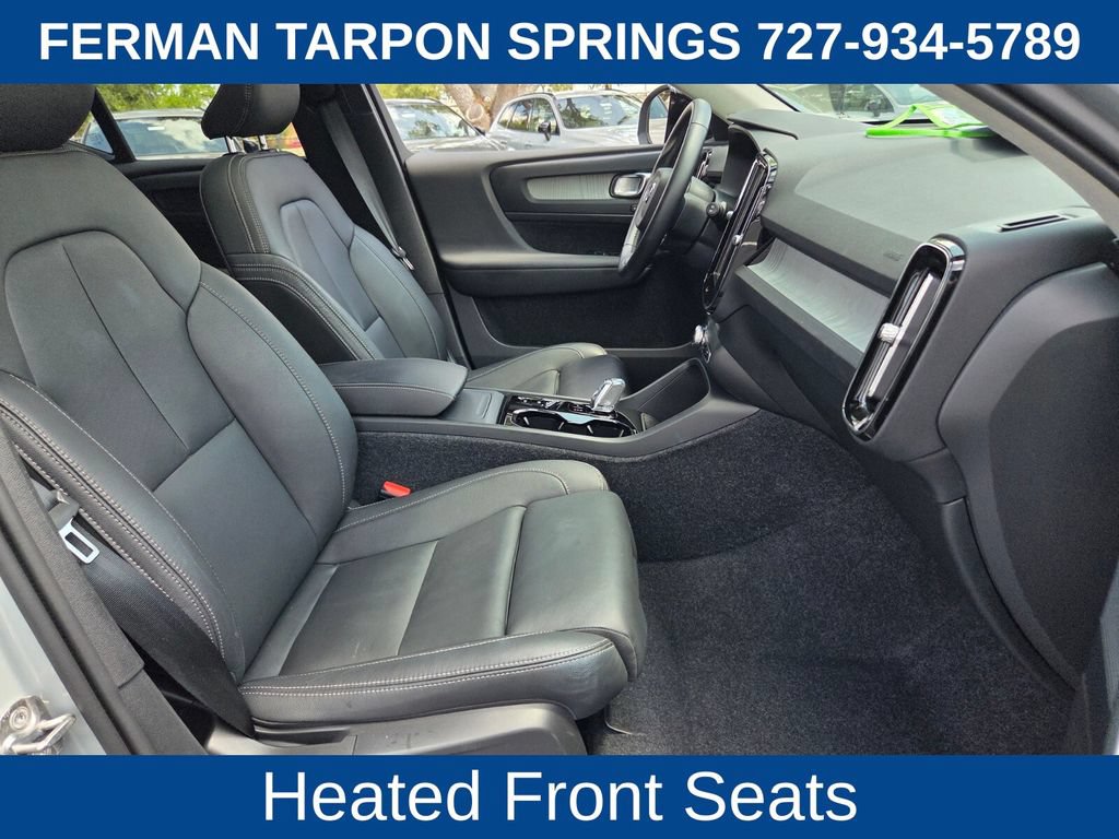 Certified 2026 Volvo XC40 B5 Plus AWD/4WD image 21