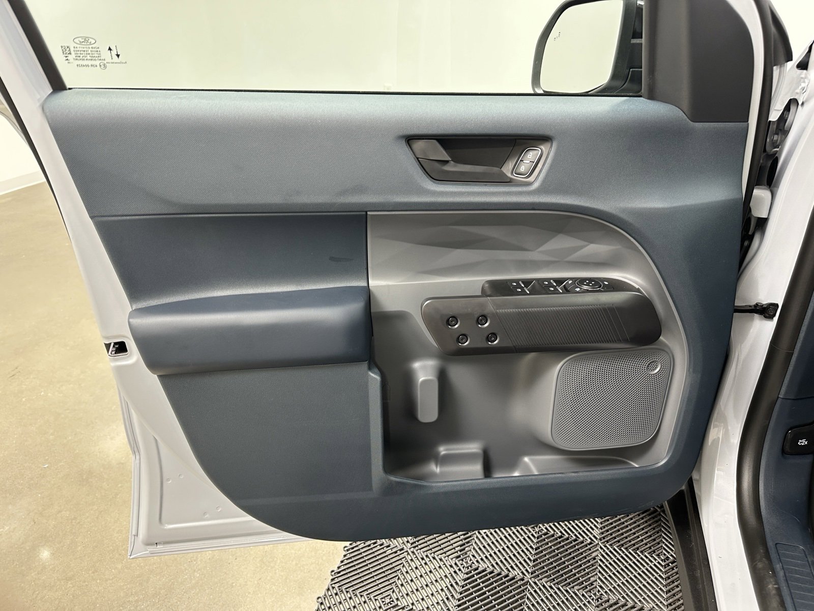 New 2025 Ford Maverick XLT w/ XLT Luxury Package image 12