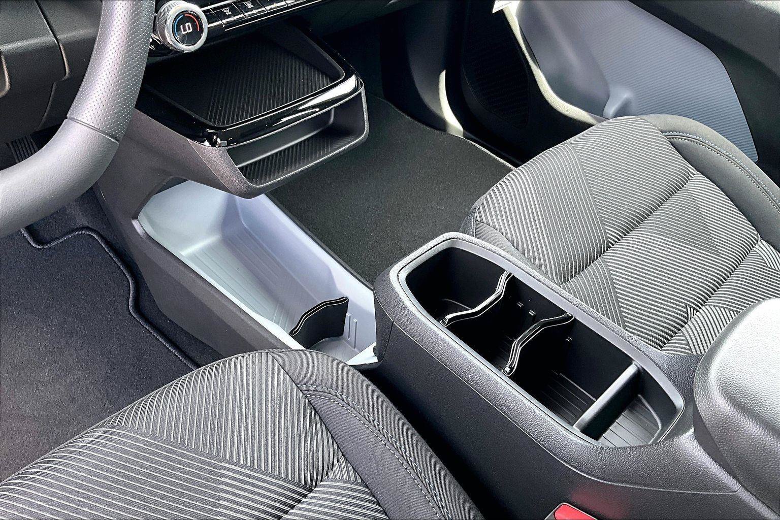 New 2027 Chevrolet Bolt LT FWD image 26