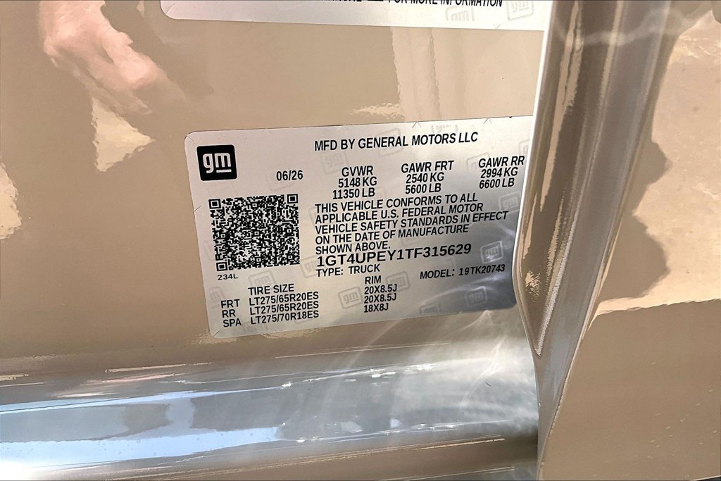 New 2026 GMC Sierra 2500 AT4 w/ AT4 Premium Plus Package AWD/4WD image 33