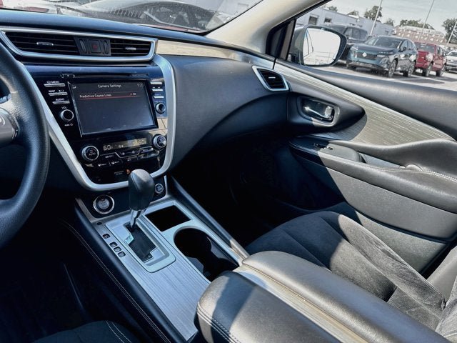 Used 2018 Nissan Murano S AWD/4WD image 19