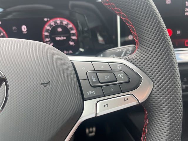 New 2025 Volkswagen GTI SE FWD image 10