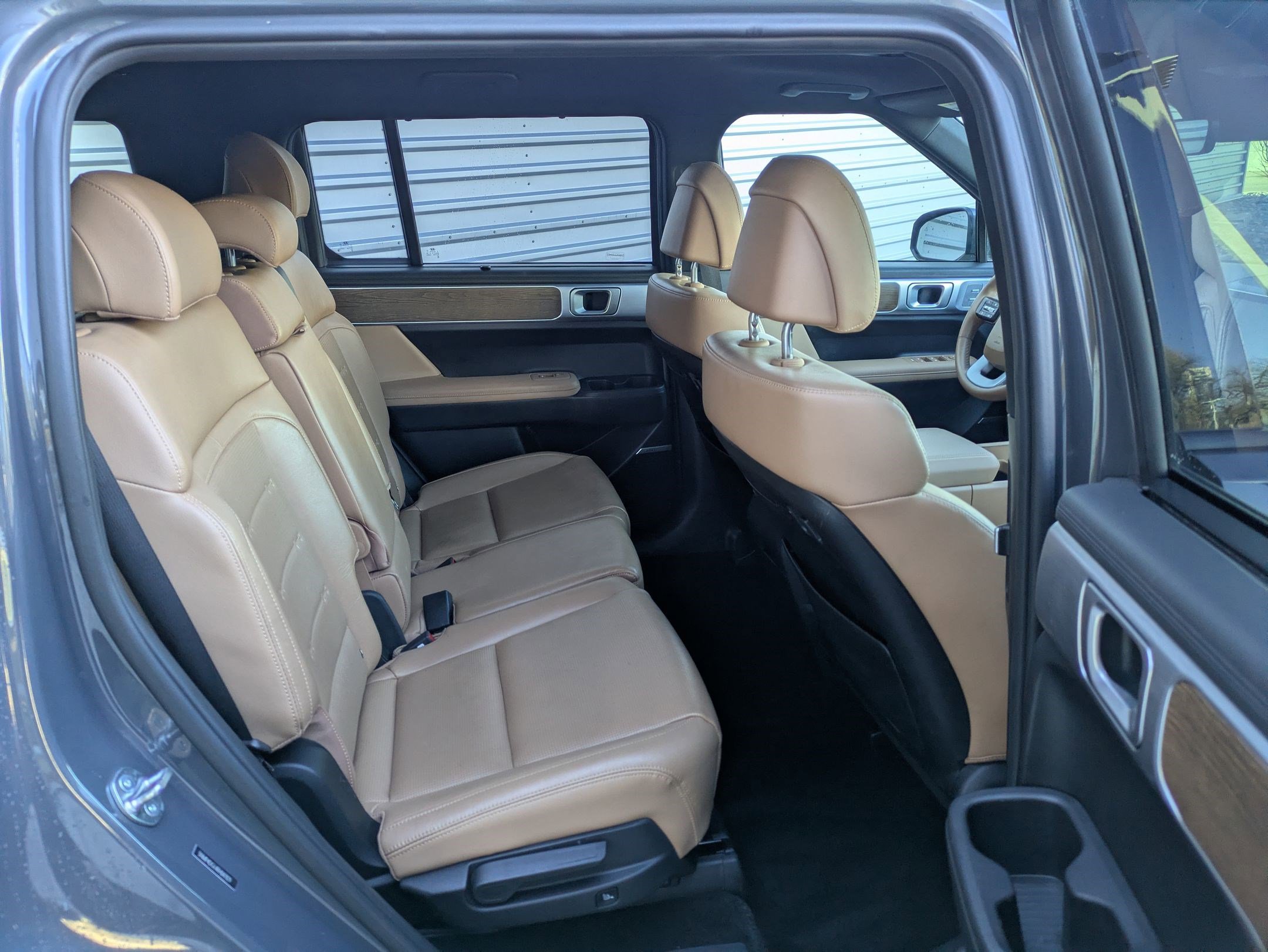 Used 2024 Hyundai Santa Fe Limited image 33