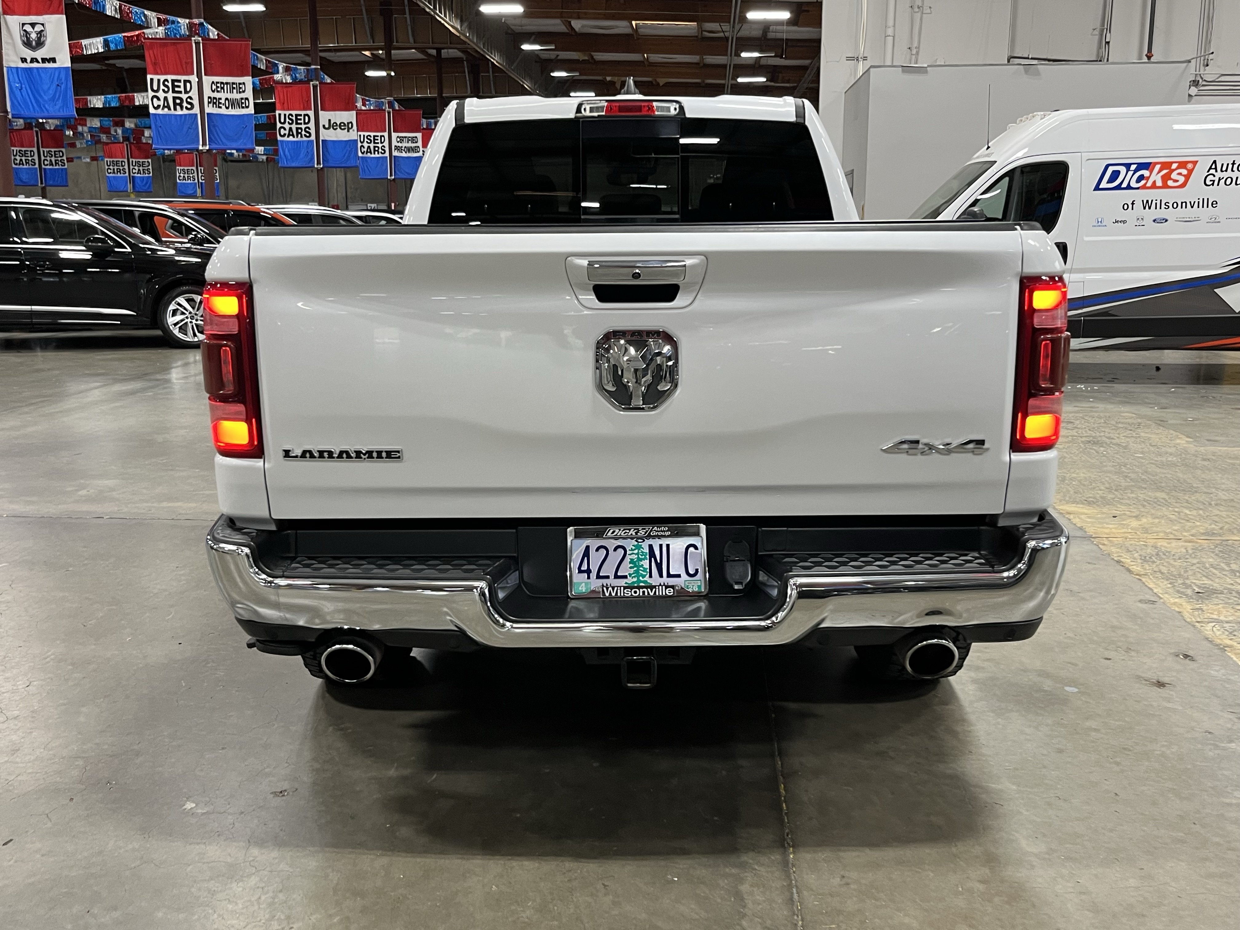 Used 2022 RAM 1500 Laramie AWD/4WD image 4