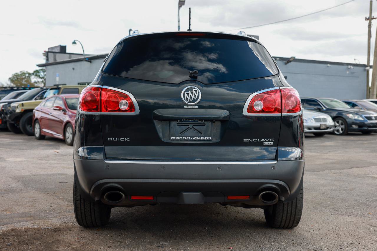 Used 2010 Buick Enclave CXL w/ Trailering Provision Package image 5