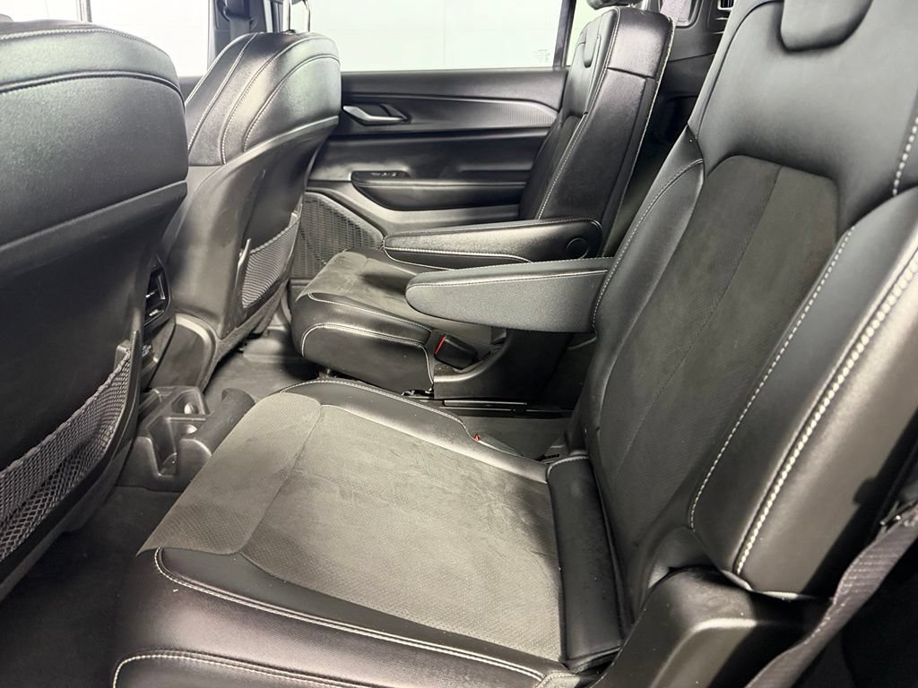 Certified 2023 Jeep Grand Cherokee L Laredo AWD/4WD image 25