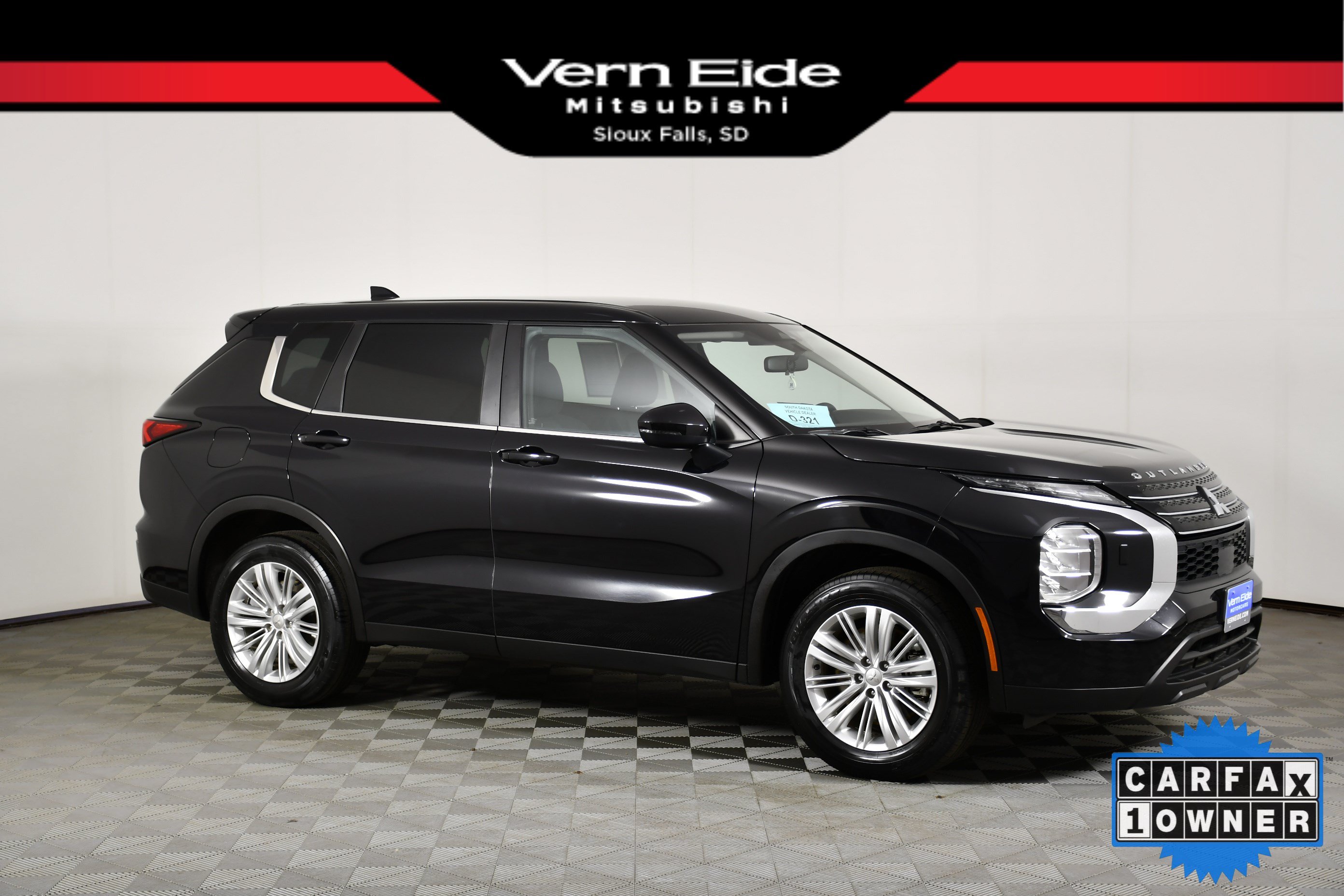 Used 2024 Mitsubishi Outlander ES