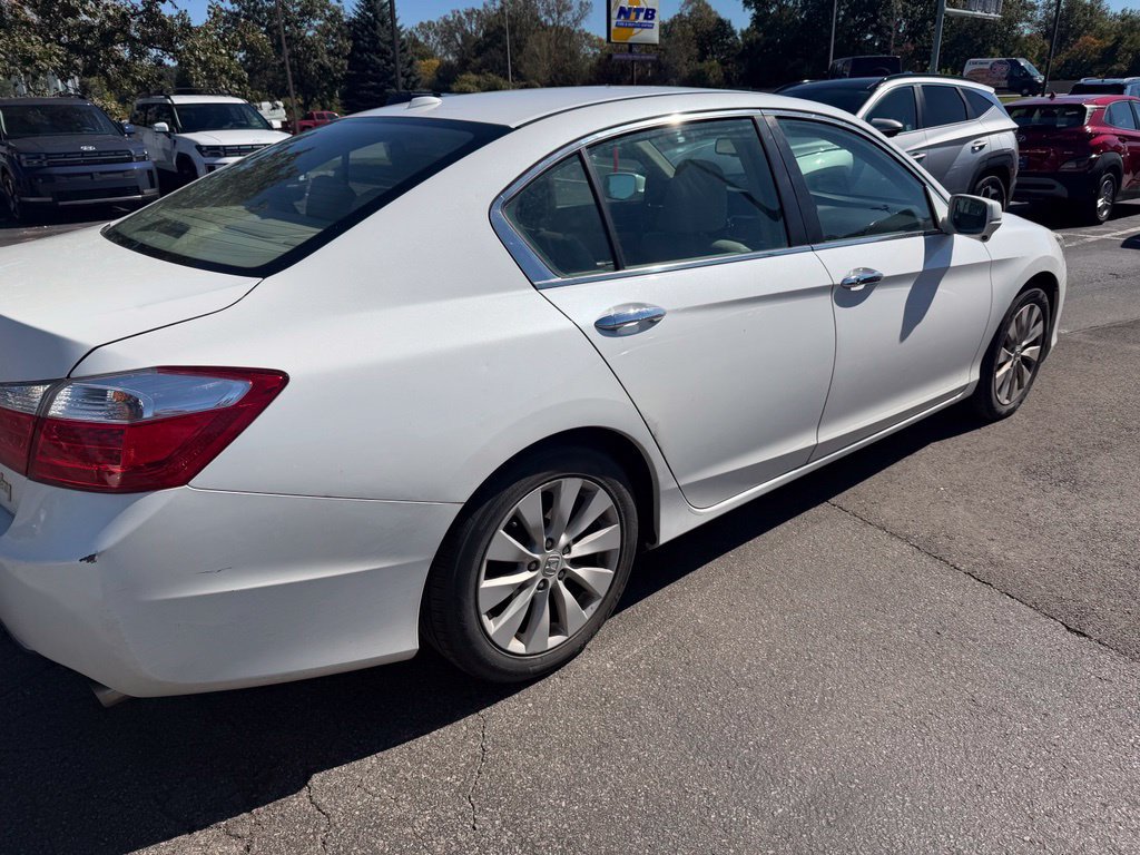 Used 2015 Honda Accord EX-L image 4