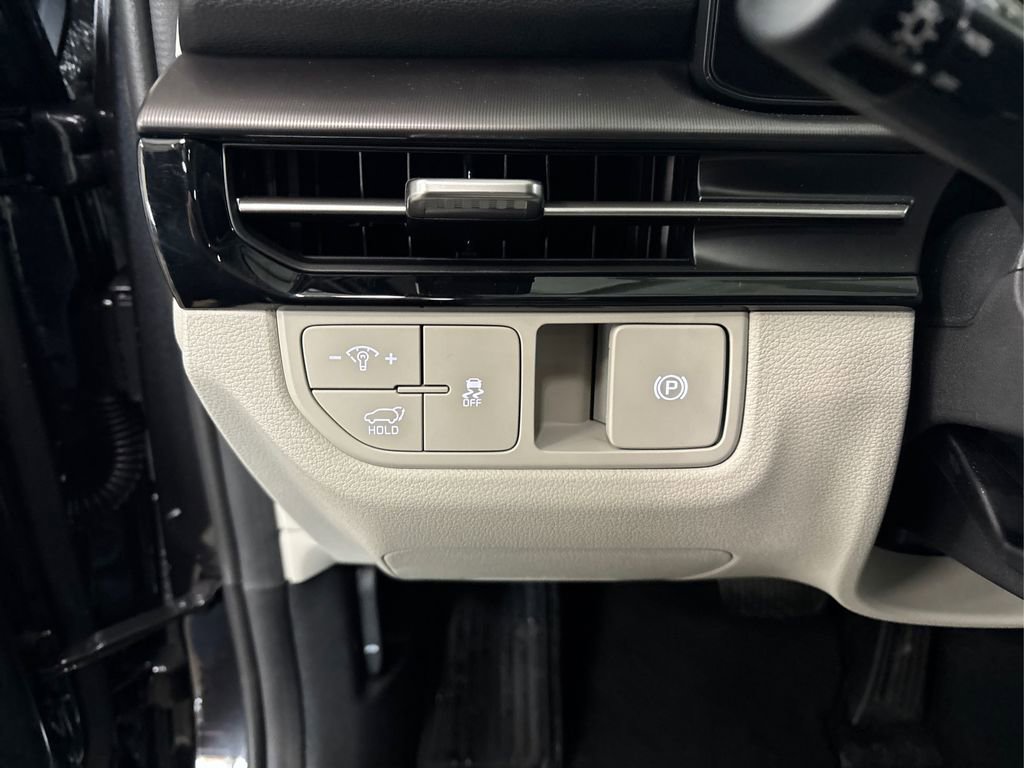 New 2026 Kia Sportage EX FWD image 36