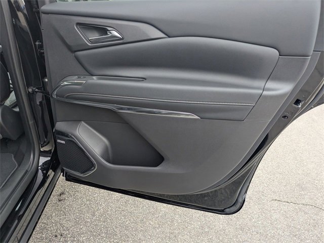 New 2026 Chevrolet Traverse High Country image 35
